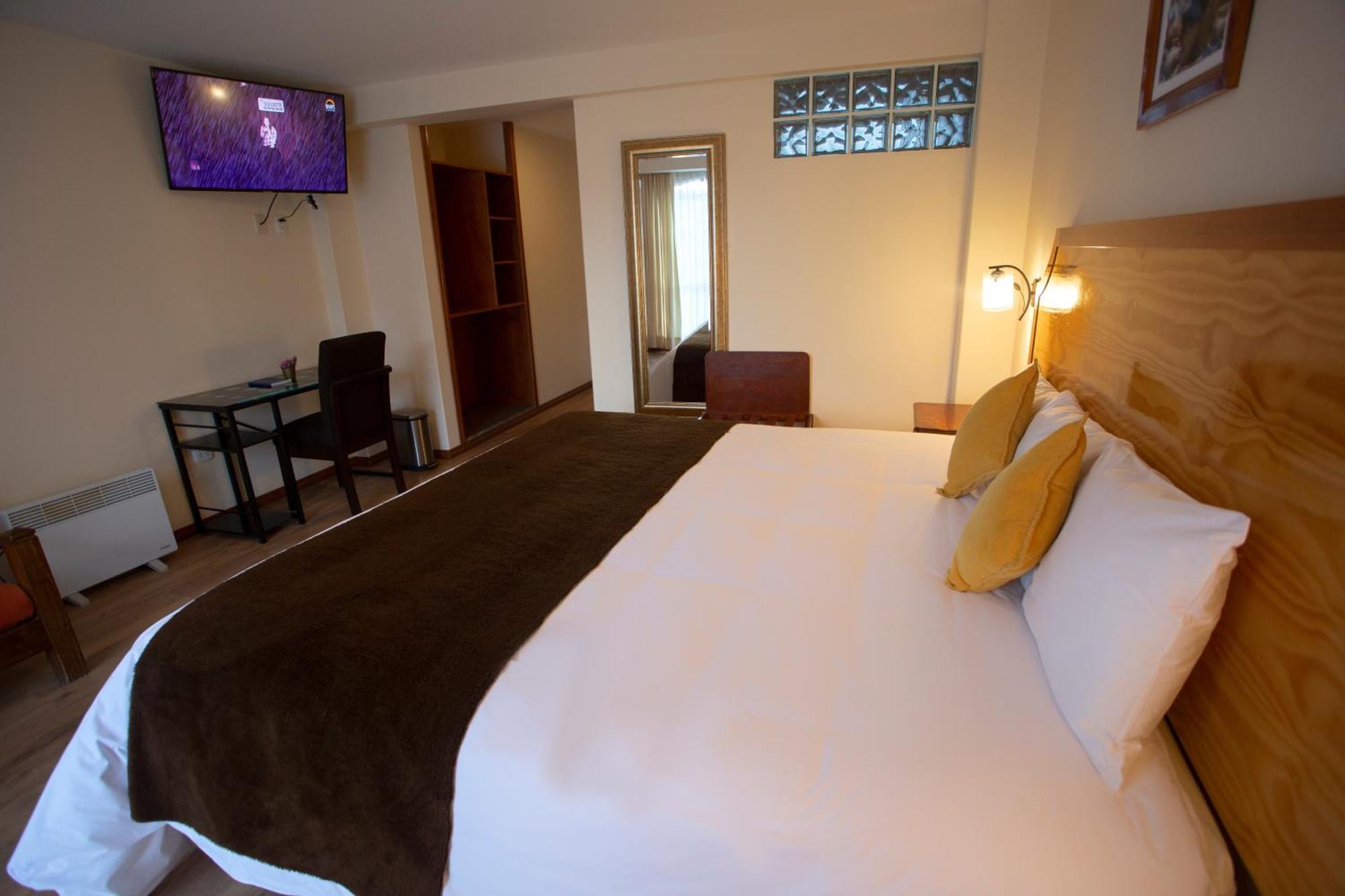 פונו Sol Plaza Hotel מראה חיצוני תמונה