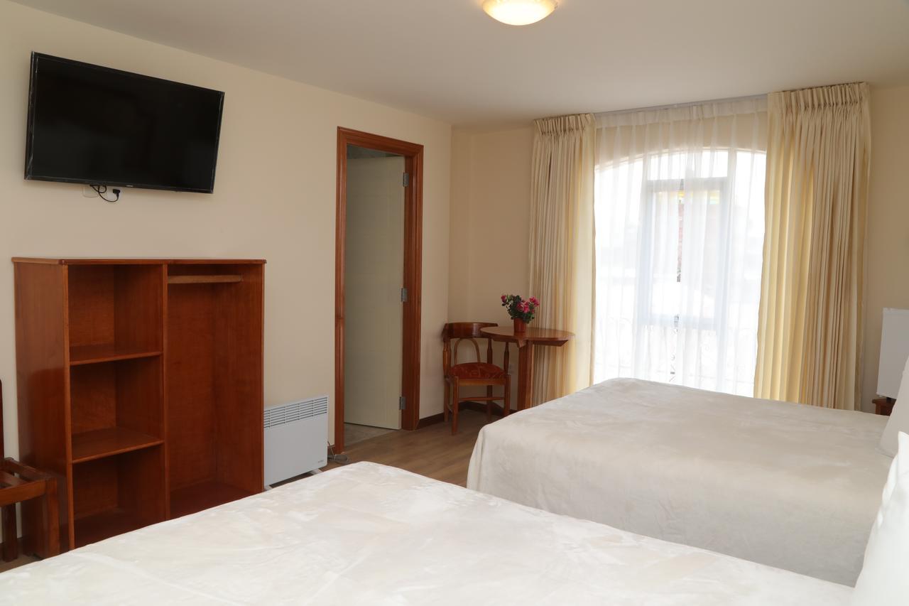 פונו Sol Plaza Hotel מראה חיצוני תמונה