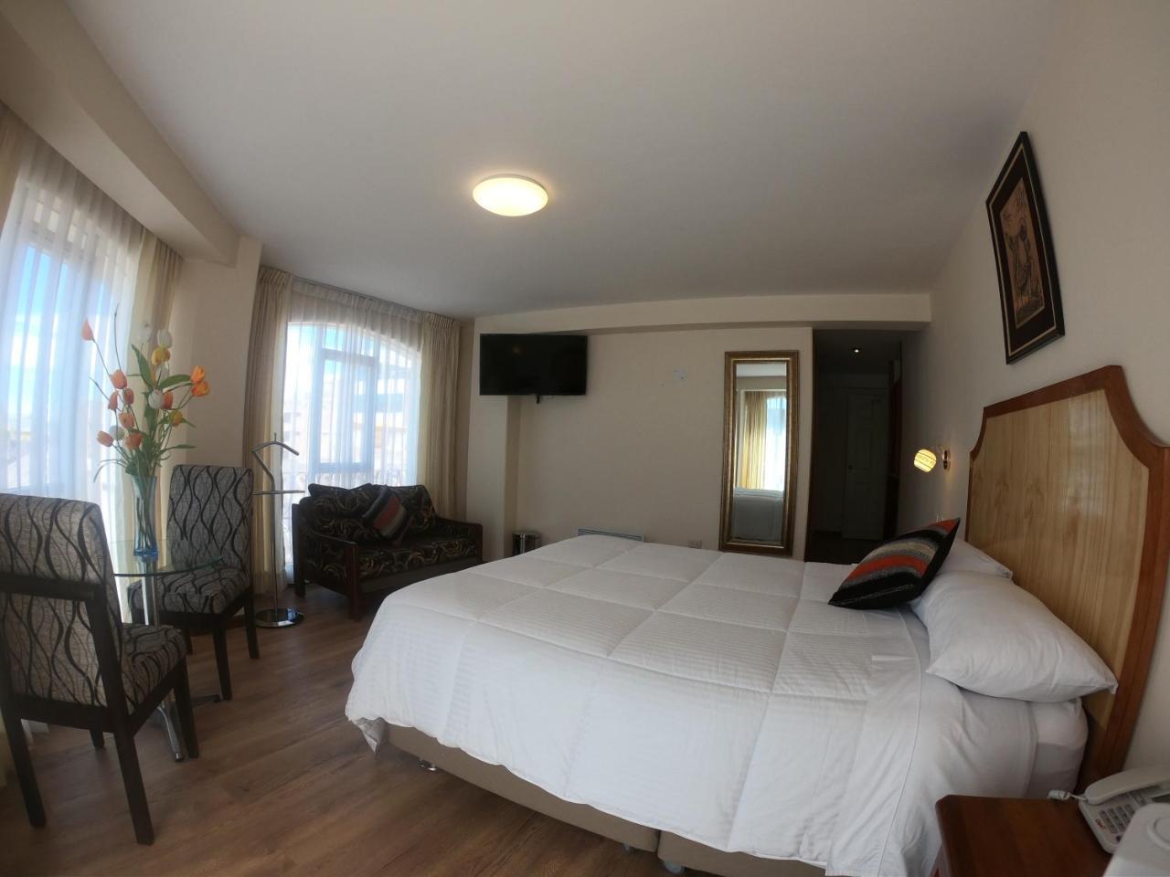 פונו Sol Plaza Hotel מראה חיצוני תמונה