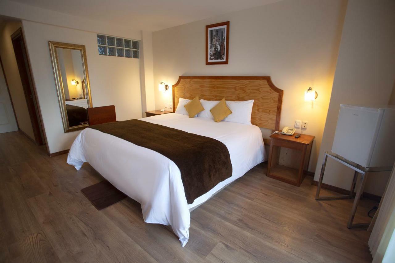 פונו Sol Plaza Hotel מראה חיצוני תמונה