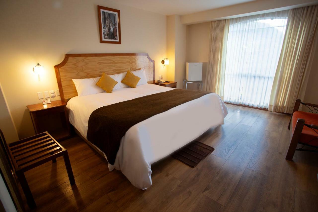פונו Sol Plaza Hotel מראה חיצוני תמונה